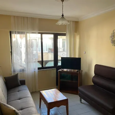 Ξενοδοχείο με διαμερίσματα City Apart Otel *